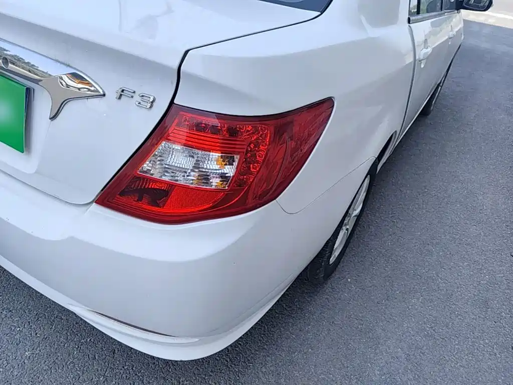 BYD F3 2016 2015 Energy-saving Edition 1.5L Manual Luxury