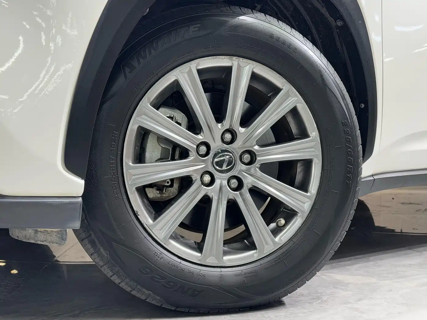 Lexus NX 2020 200 AWD F Sport China VI фото 19