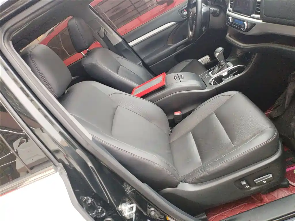 Toyota Highlander 2018 2.0T 4WD Premium 7-seater (China V) фото 25