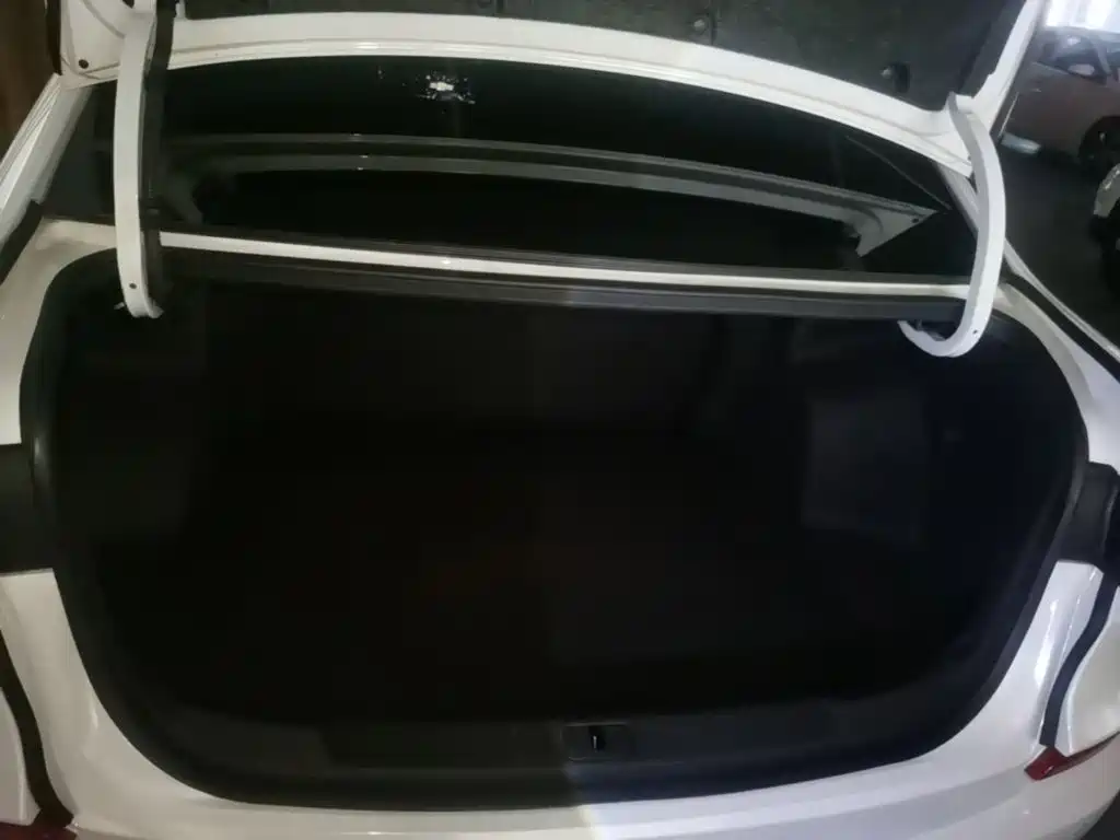 Chevrolet Monza 2024 2023 1.5L Dual-Clutch Enjoyment Edition