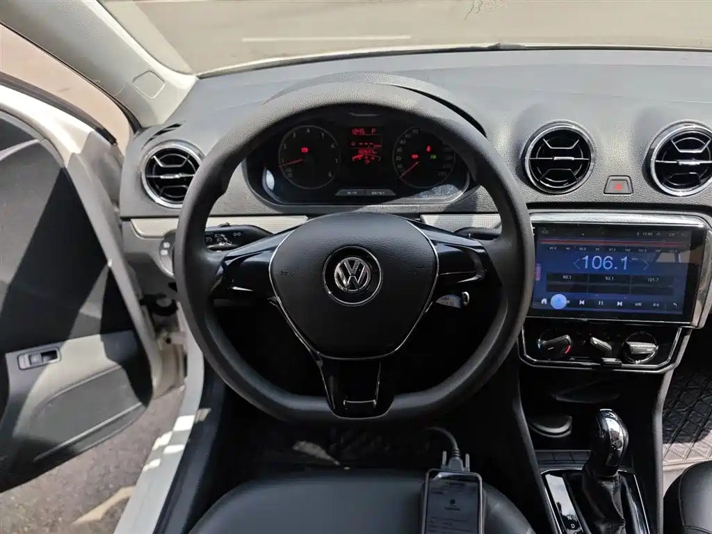 Volkswagen Jetta 2017 1.5L Automatic Comfort фото 11