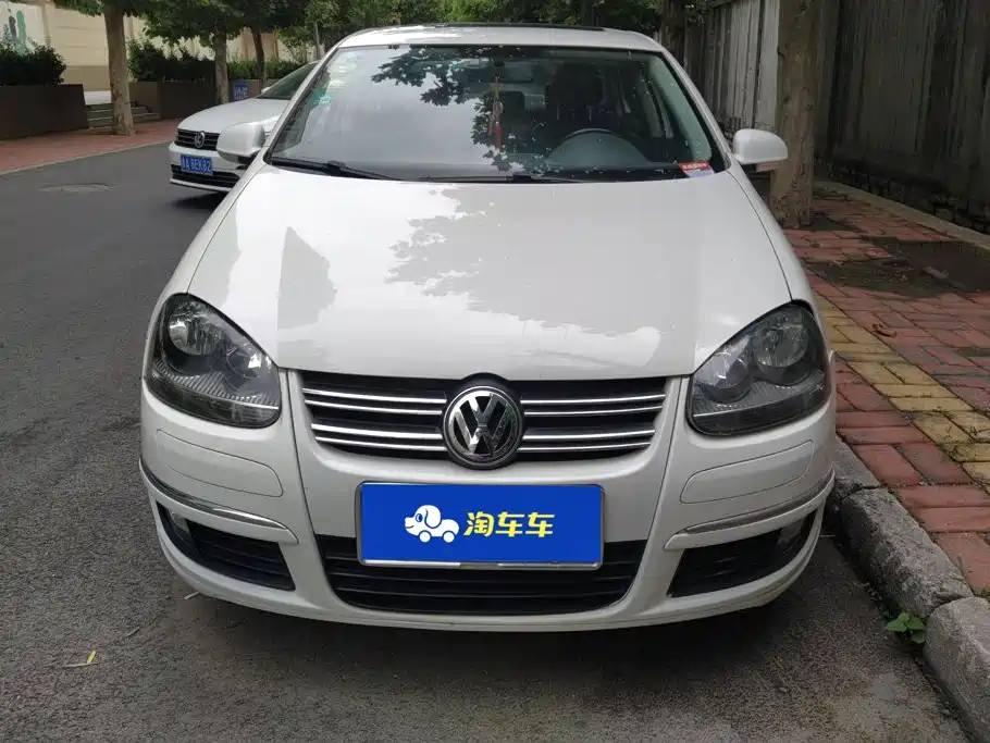 Volkswagen Sagitar 2012 2011 1.4TSI Auto Luxury