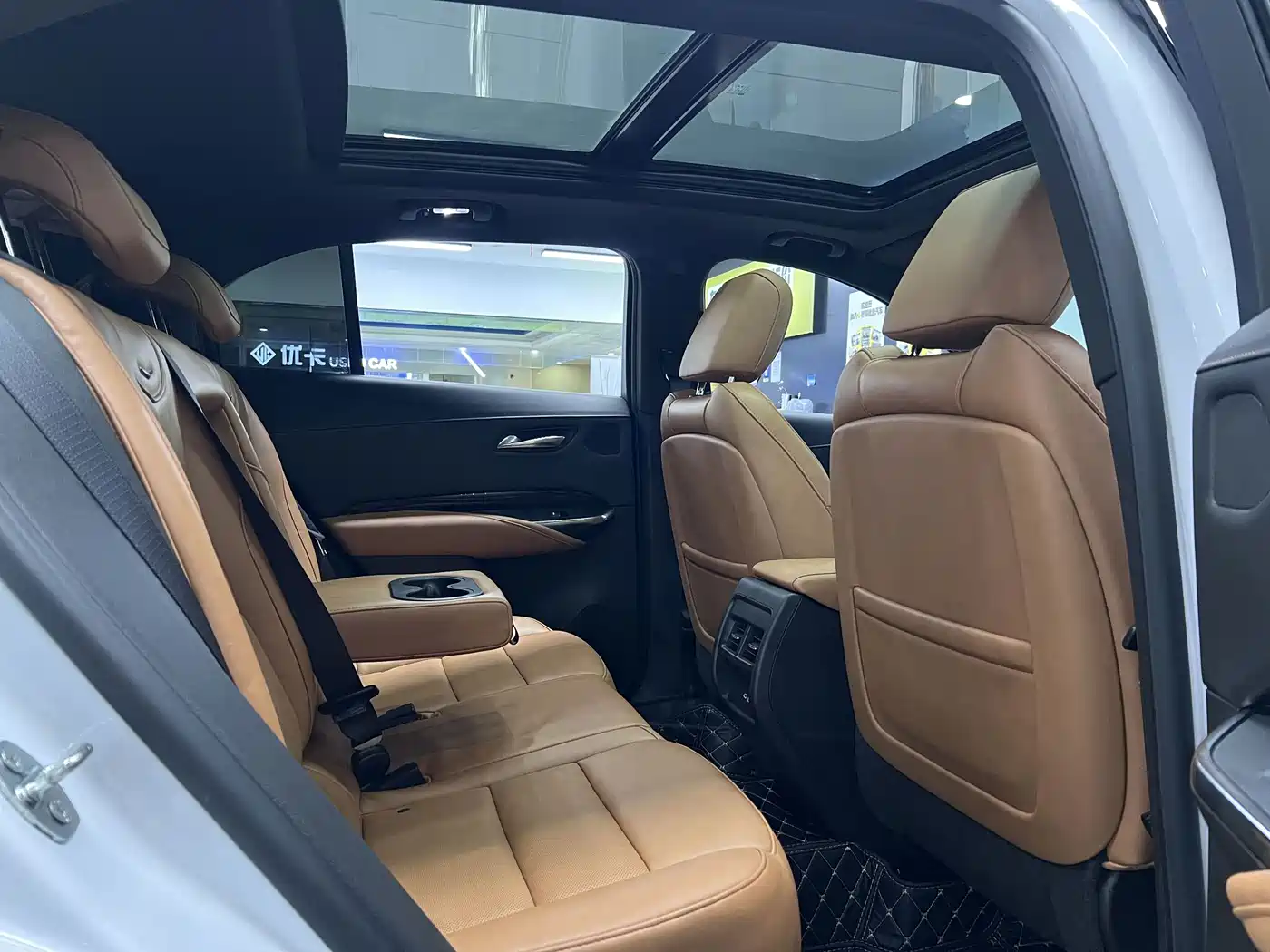 Cadillac XT4, миниатюра 13