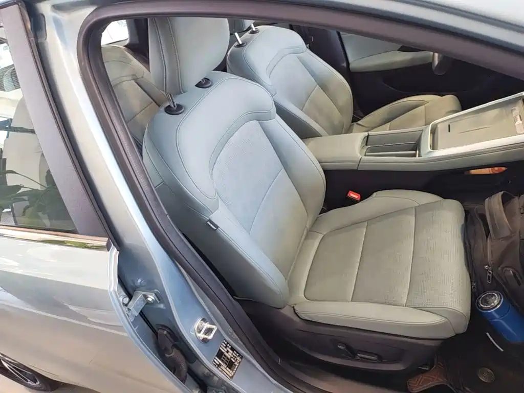 Photo 25 - Roewe D6