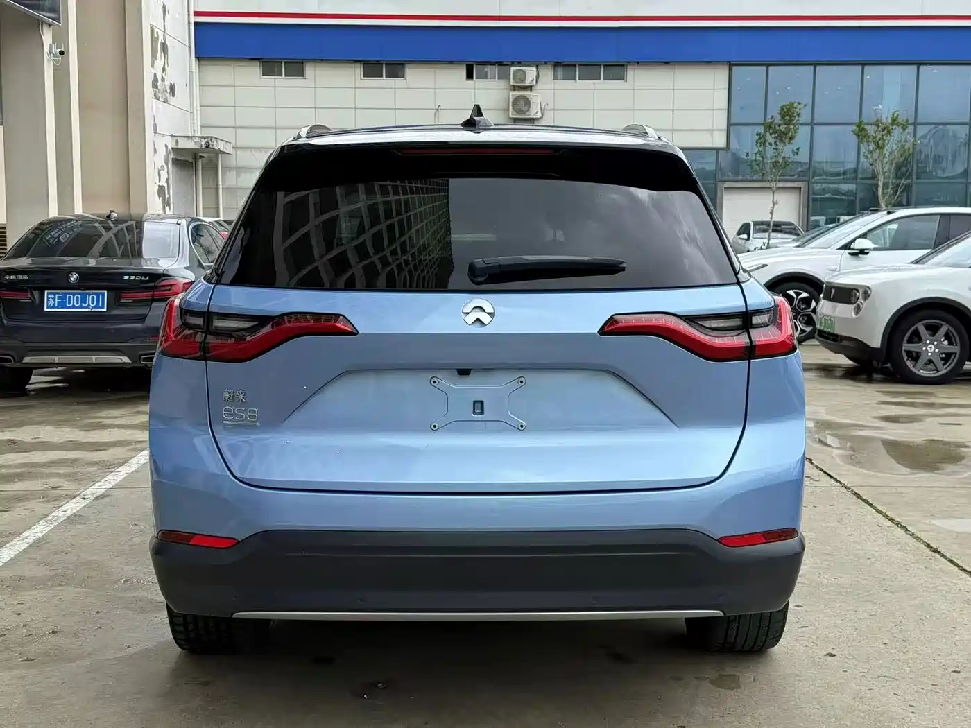 NIO ES8 2018 2018 Founder Edition