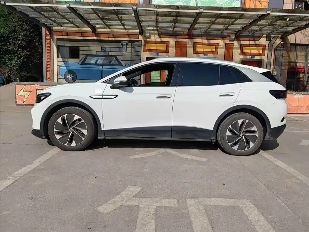 VOLKSWAGEN ID.4 CROZZ