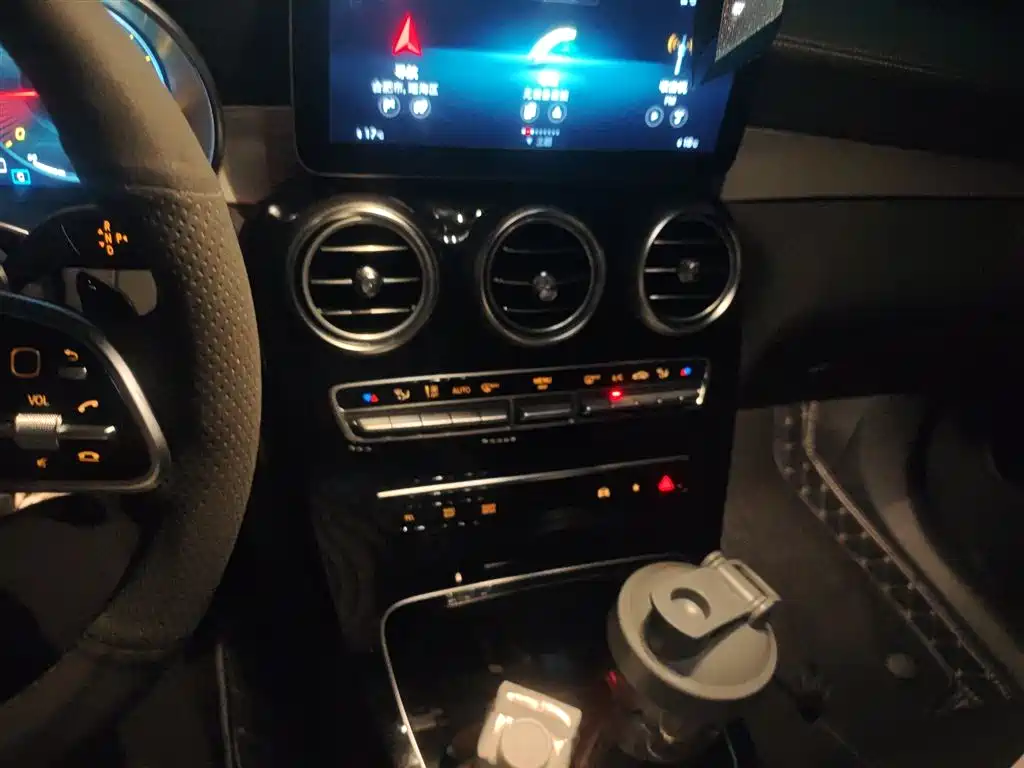 Mercedes-Benz GLC 2020 GLC 300 L 4MATIC Luxury фото 10