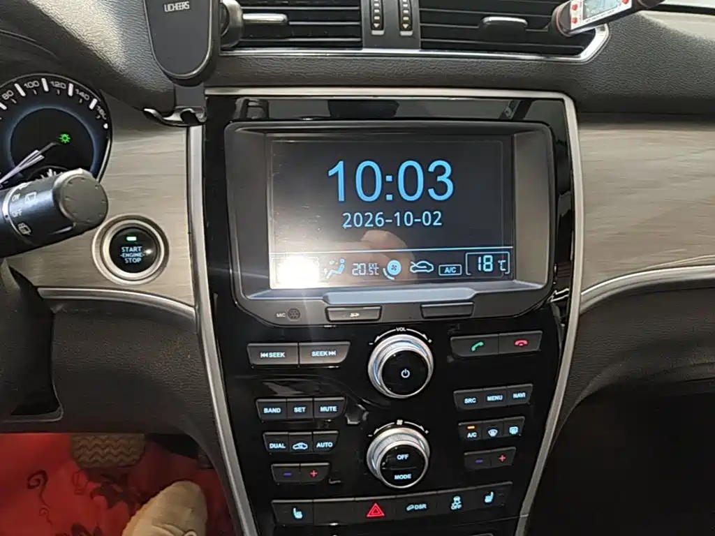 Фото 13 - Haval H2