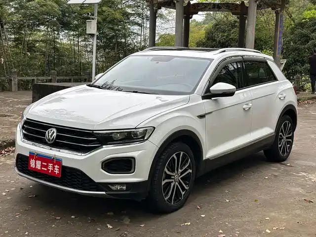 VOLKSWAGEN T ROC EXPLORING SONGS