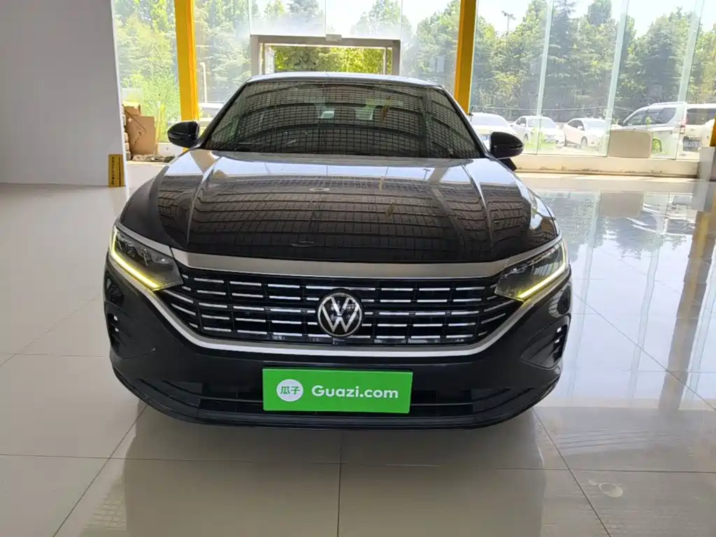 صورة 3 - Volkswagen Passat