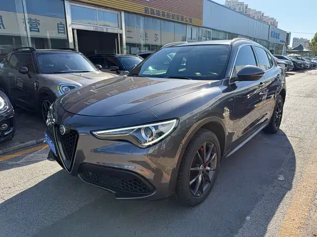 ALFA ROMEO STELVIO