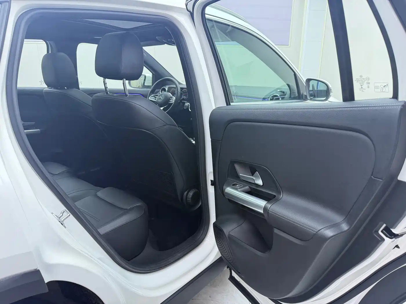 Фото 21 - Mercedes-Benz GLA