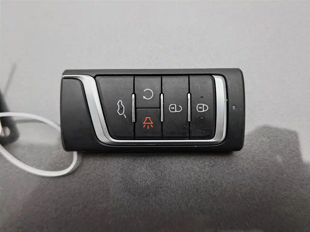 GAC Trumpchi Trumpchi GS4 2020 270T Automatic Smart Connect Tech Version фото 19