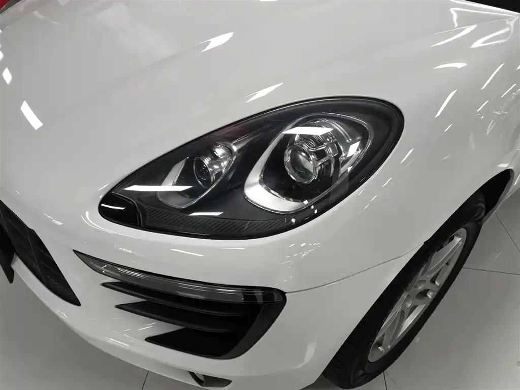Porsche Macan 2017 Macan 2.0T фото 24