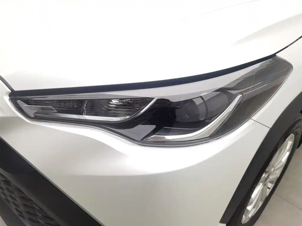 Toyota Frontlander 2024 2.0L CVT Elite Edition фото 7