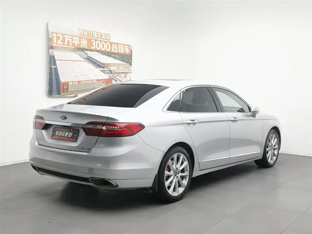 Ford Taurus 2015 EcoBoost 325 V6 Flagship фото 2