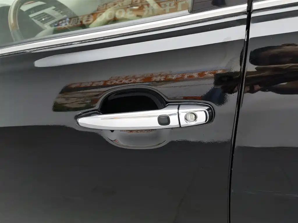 Toyota Camry 2011 240G Luxury Anniversary Edition фото 18
