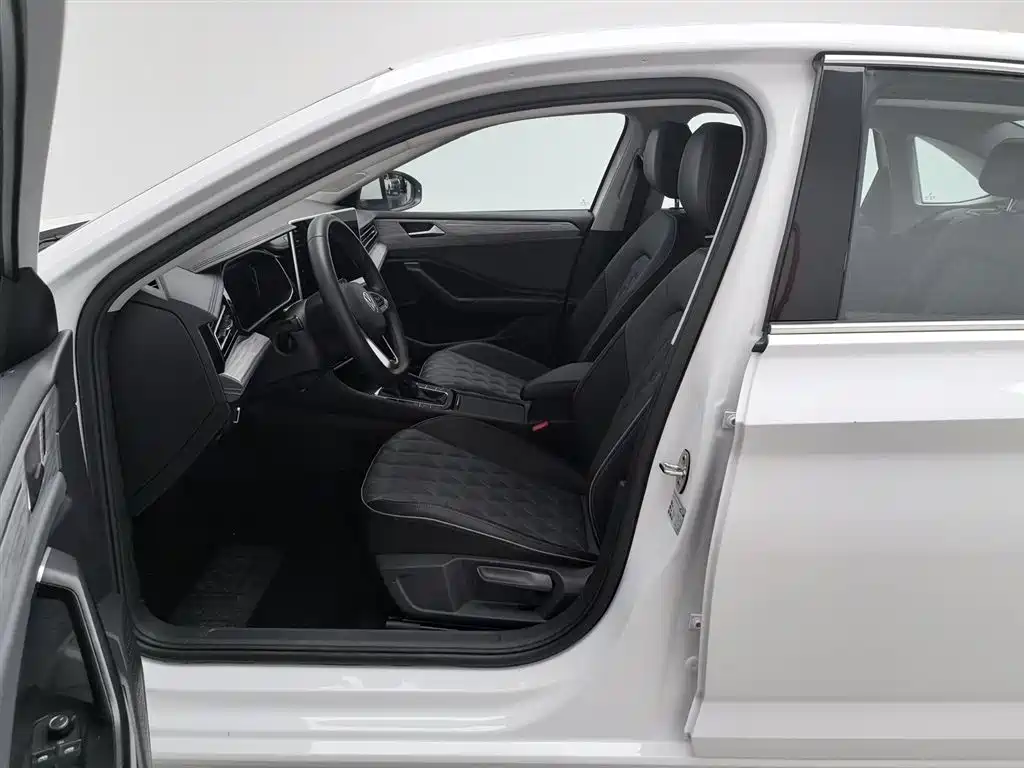 Volkswagen Sagitar 2023 Model Year 280TSI DSG Surpass Edition фото 10
