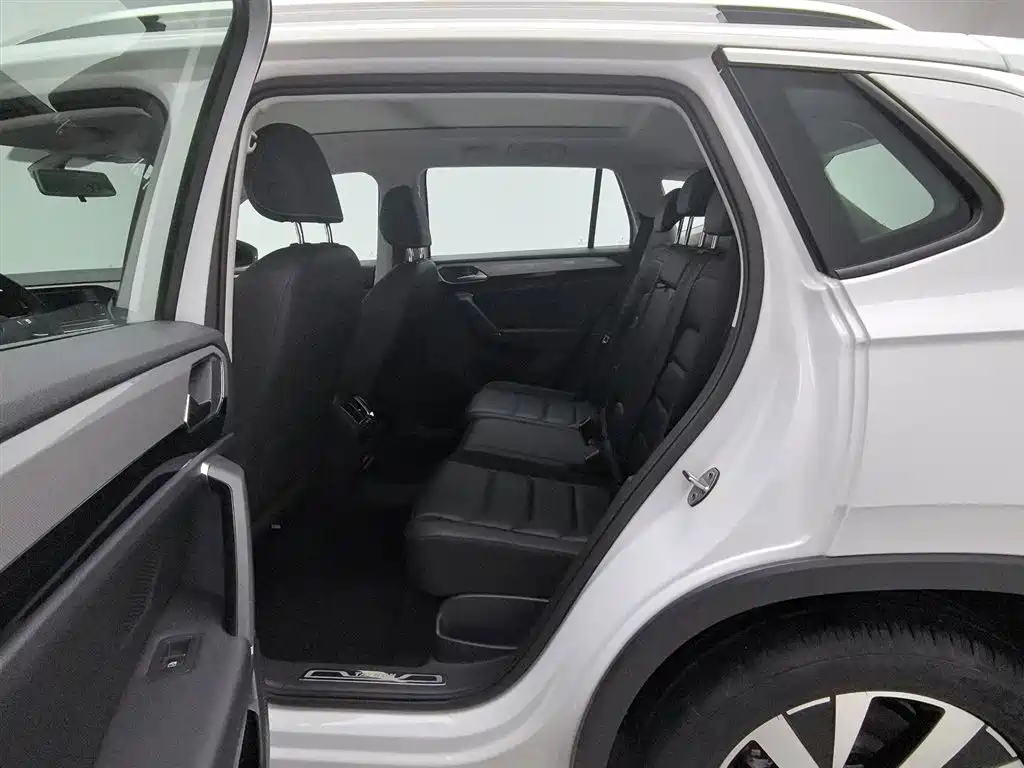 Volkswagen Tayron 2019 Expedition 280TSI 2WD Luxury (China VI) фото 15