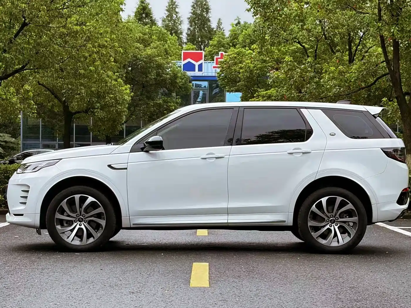 Land Rover Discovery Sport 2024 2023 249PS R-Dynamic SE Performance Technology Version