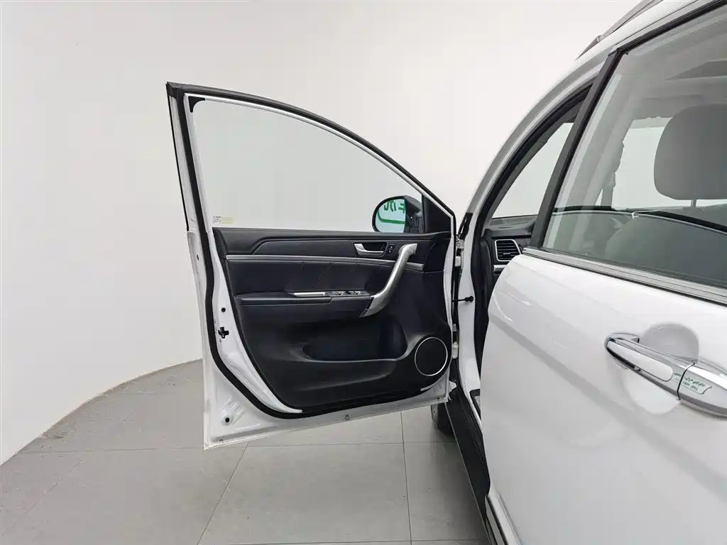 Haval H6 2017 Facelift Red Label Sport 1.5T Auto 2WD Luxury фото 8