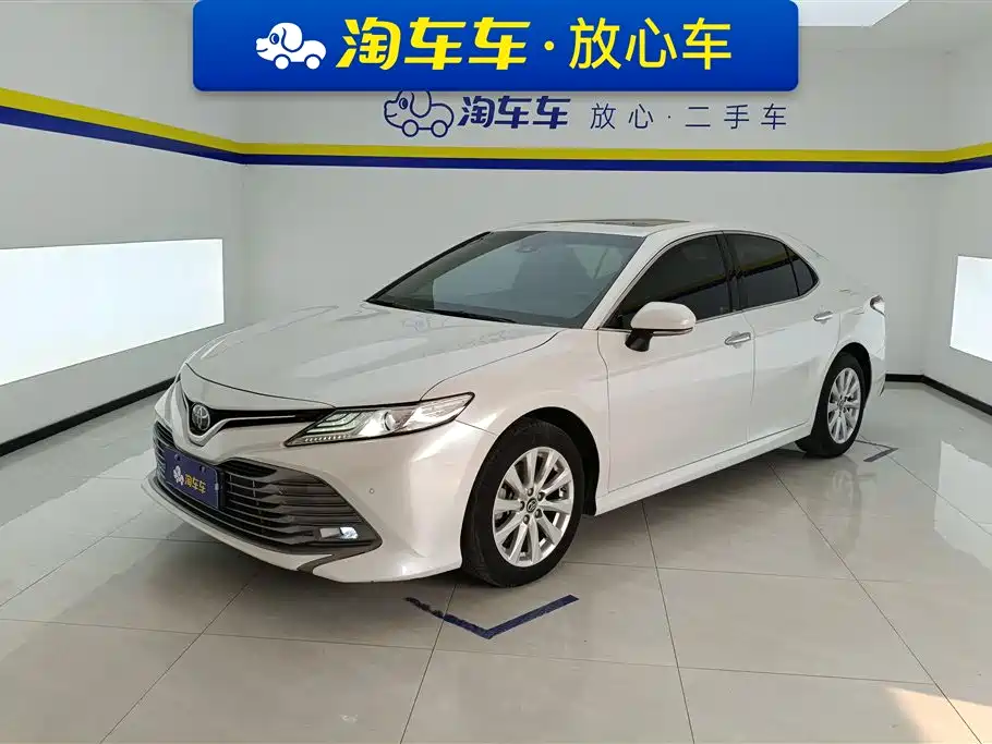 Toyota Camry 2019 Facelift 2.0G Luxury Edition