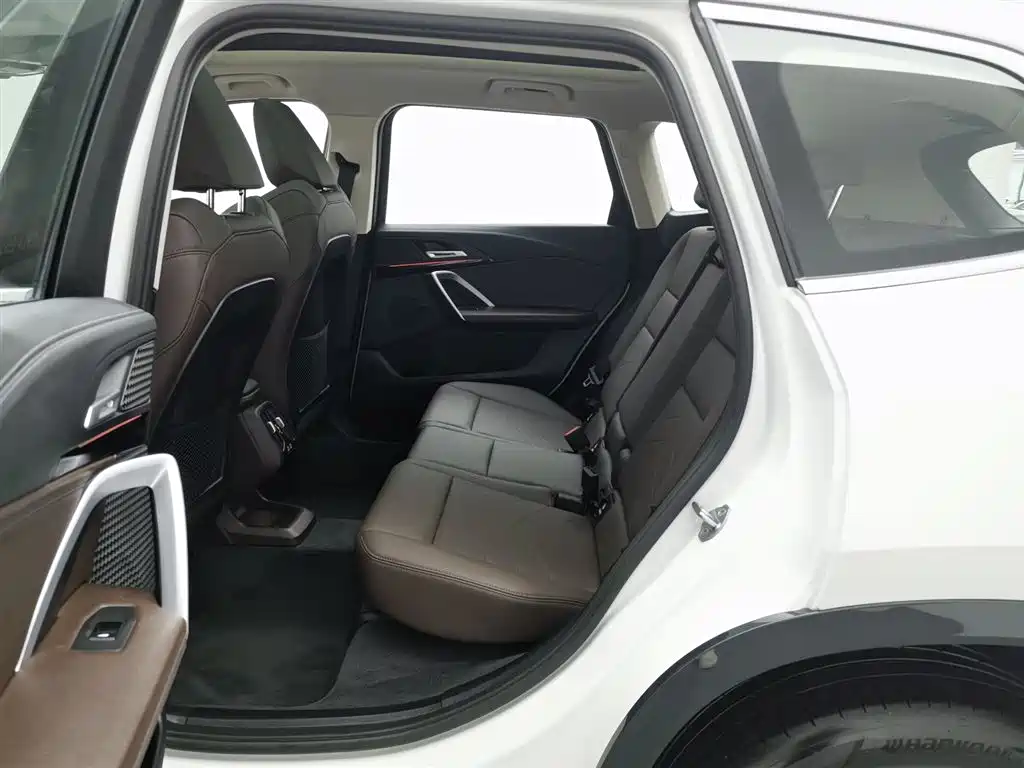 BMW X1 2024 sDrive20Li X Design Package фото 15