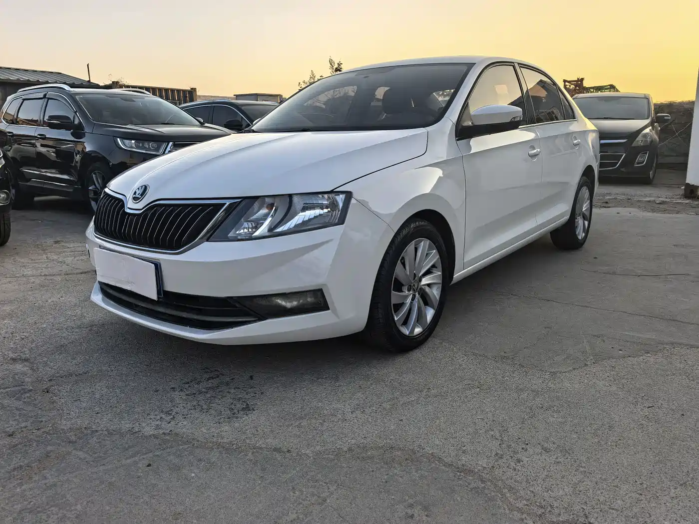 Škoda Rapid 2019 1.5L Automatic Comfort Version China VI