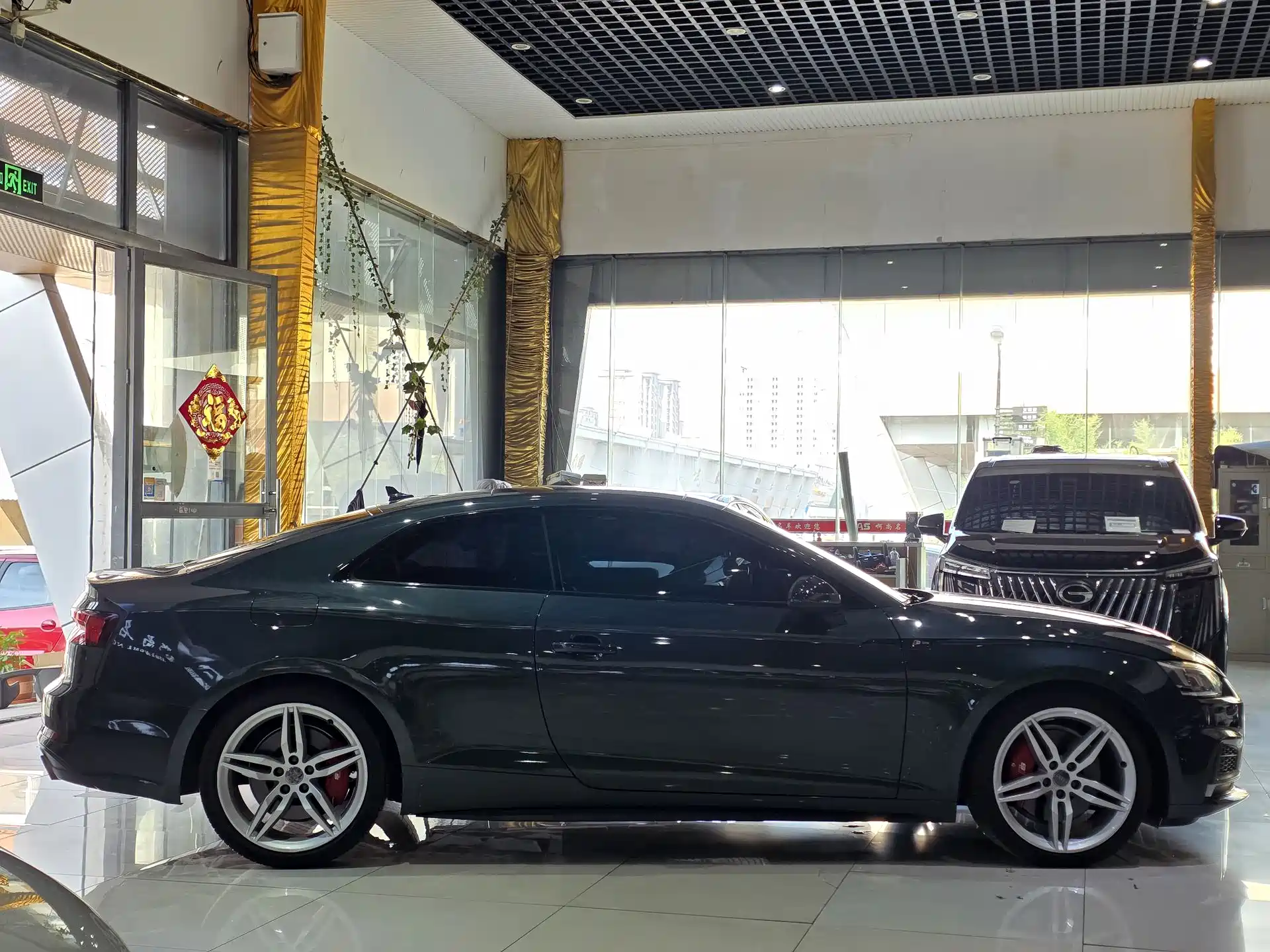 Photo 4 - Audi A5 (Import)