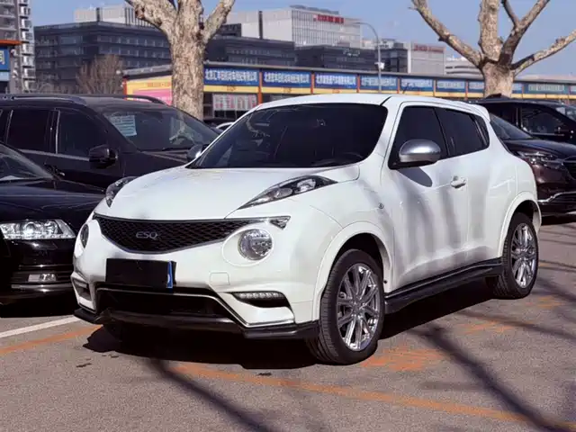  Infiniti Infiniti ESQ 2014 1.6L Free Edition