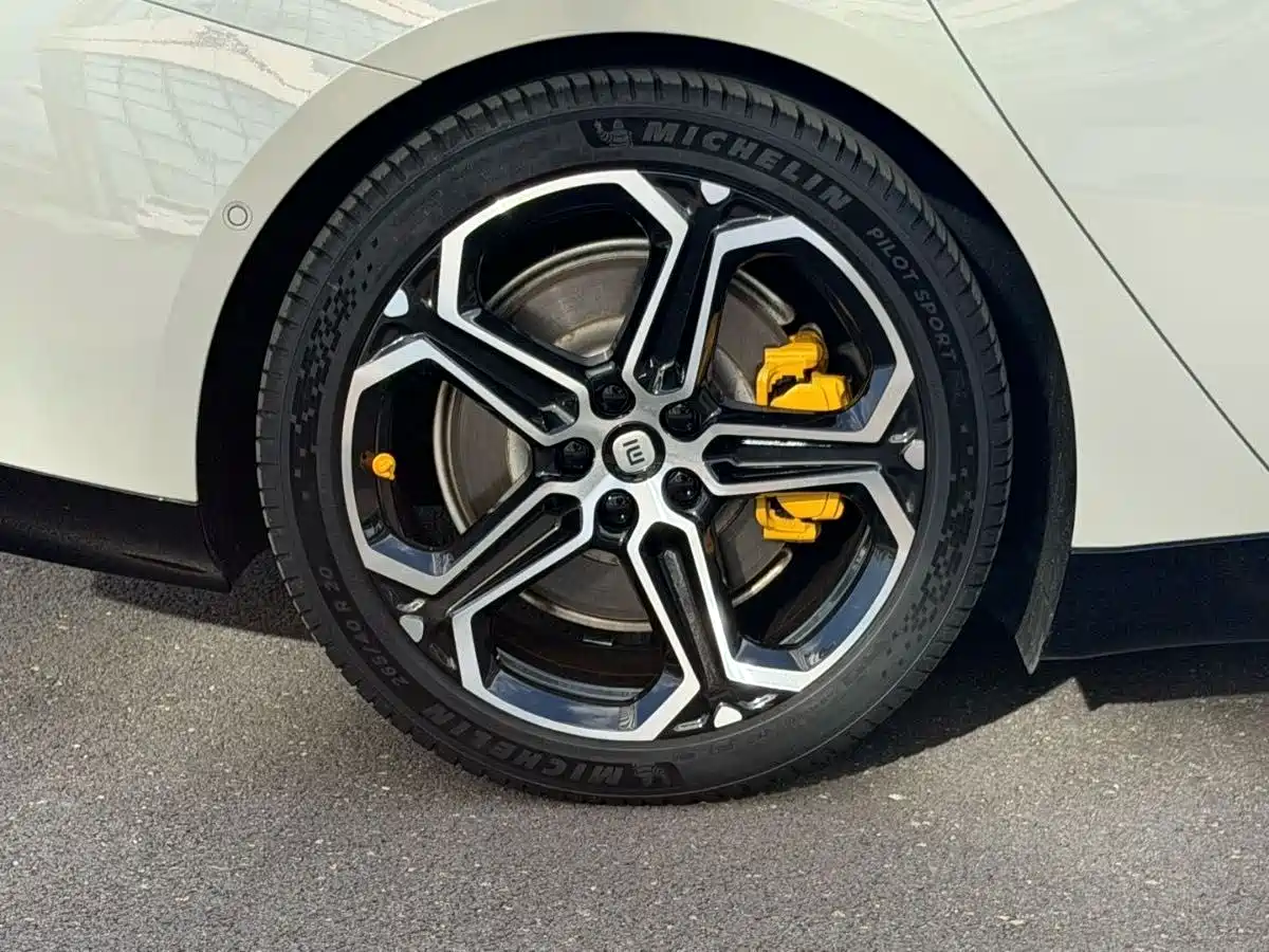 Xiaomi SU7 2024 2024 AWD Max Founder's Edition