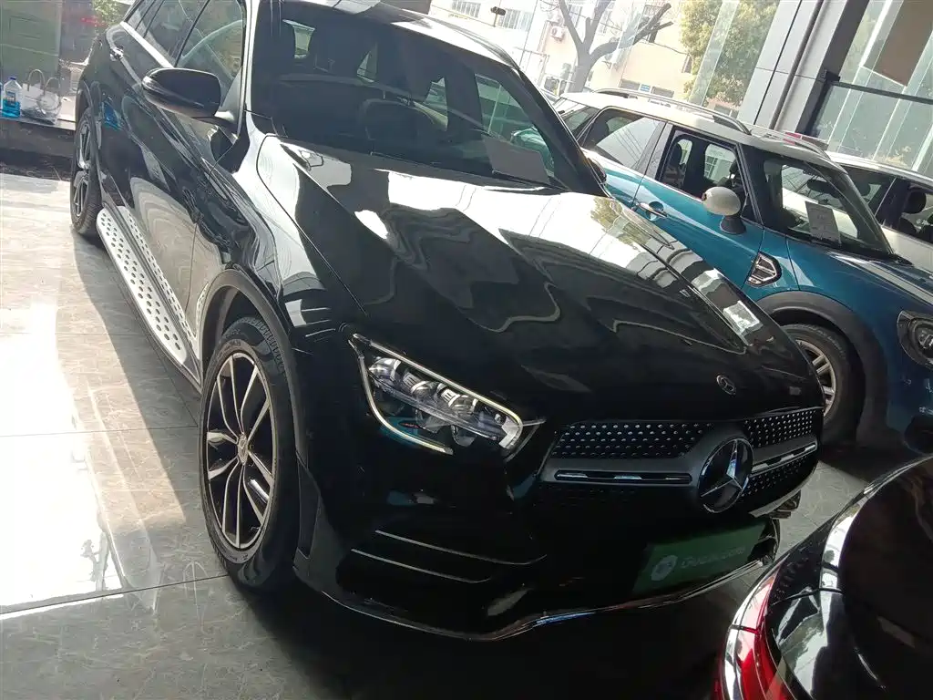 Mercedes-Benz GLC 2020 GLC 300 L 4MATIC Dynamic фото 3