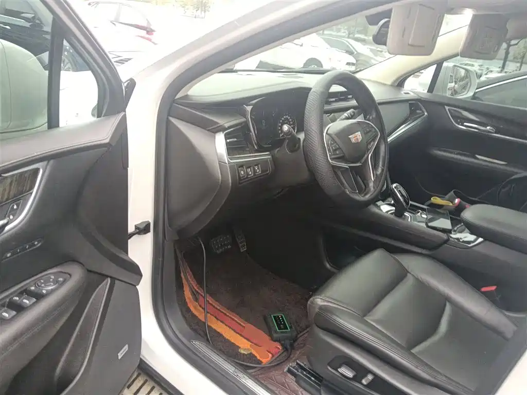 Cadillac XT5 2018 25T Luxury фото 16