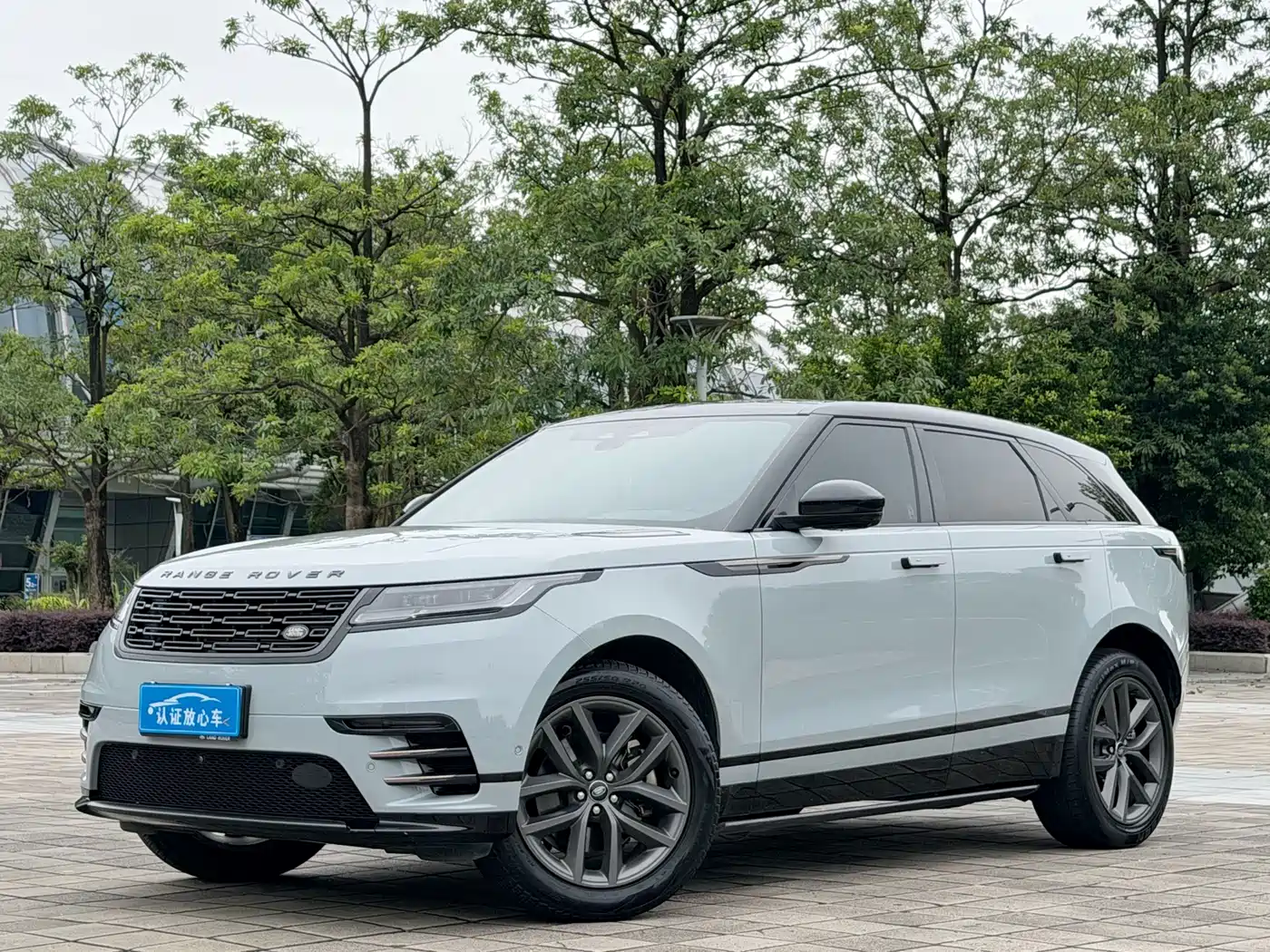 Land Rover Range Rover Velar 2024 Dynamic SE