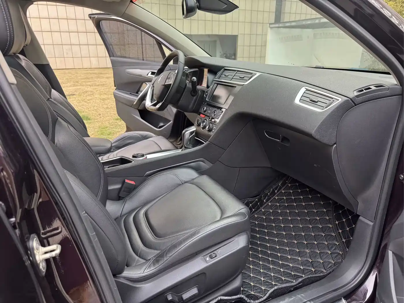 DS 6 2016 2016 1.6T Luxury THP160