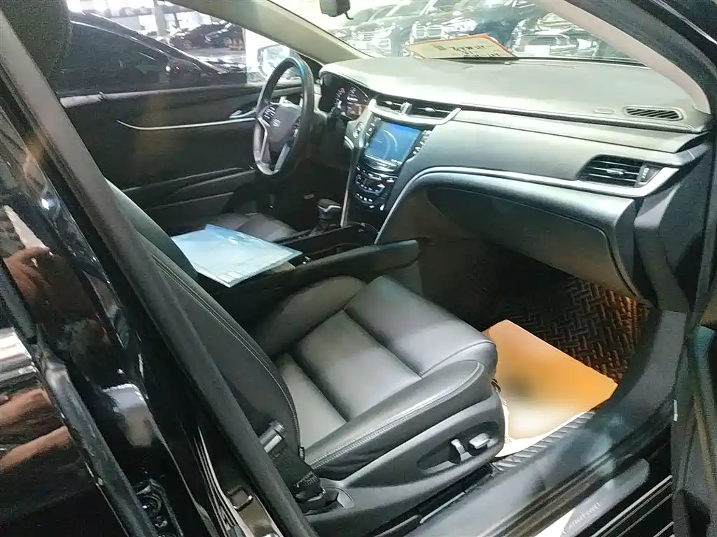 Cadillac XTS 2018 28T Technology фото 25