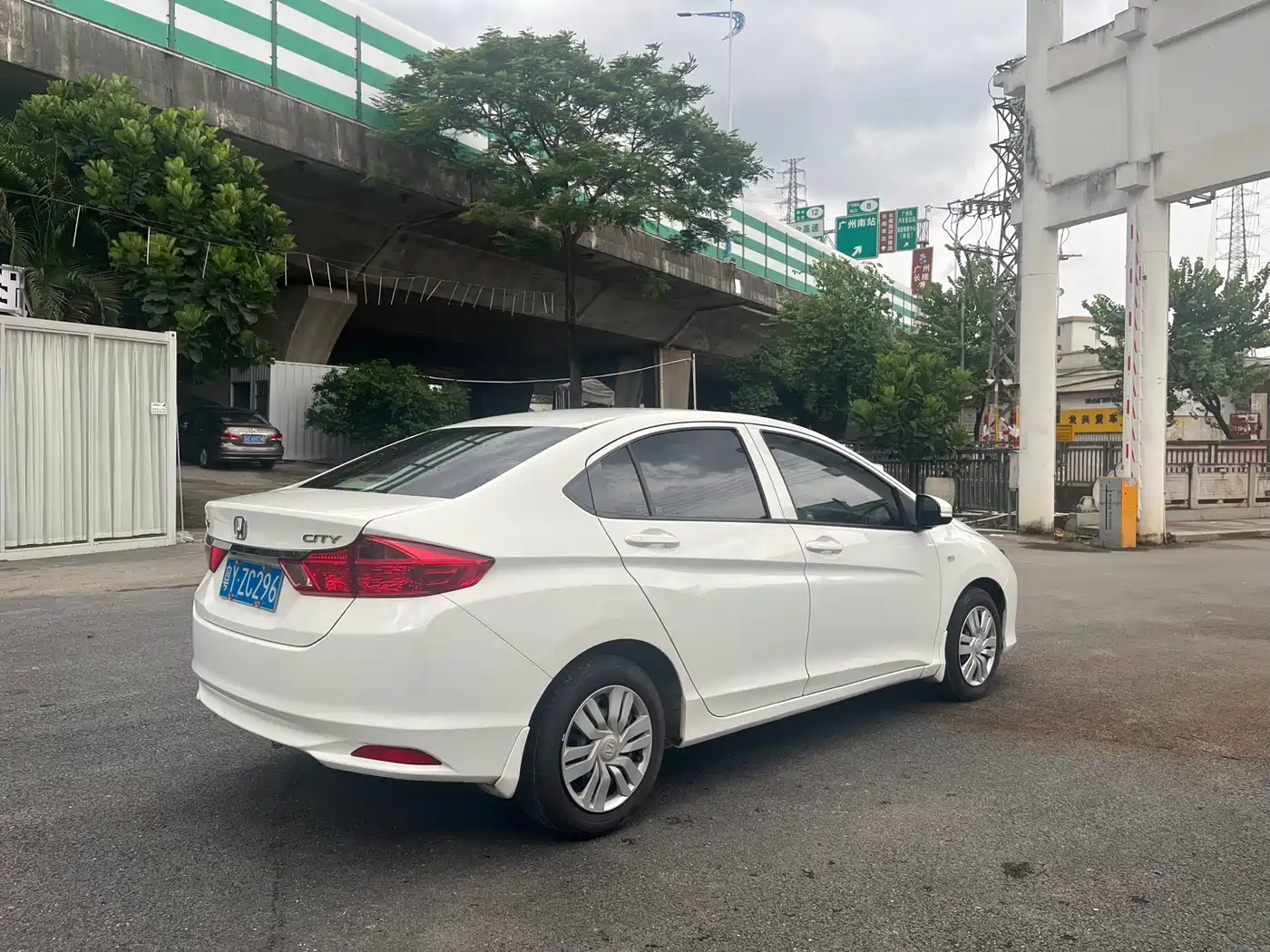Photo 5 - Honda City