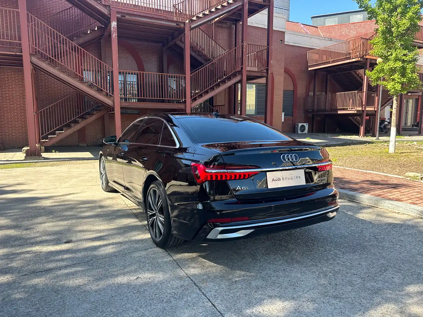 Audi A6L 2025 Model Year Facelift 45 TFSI Premium Sport фото 6