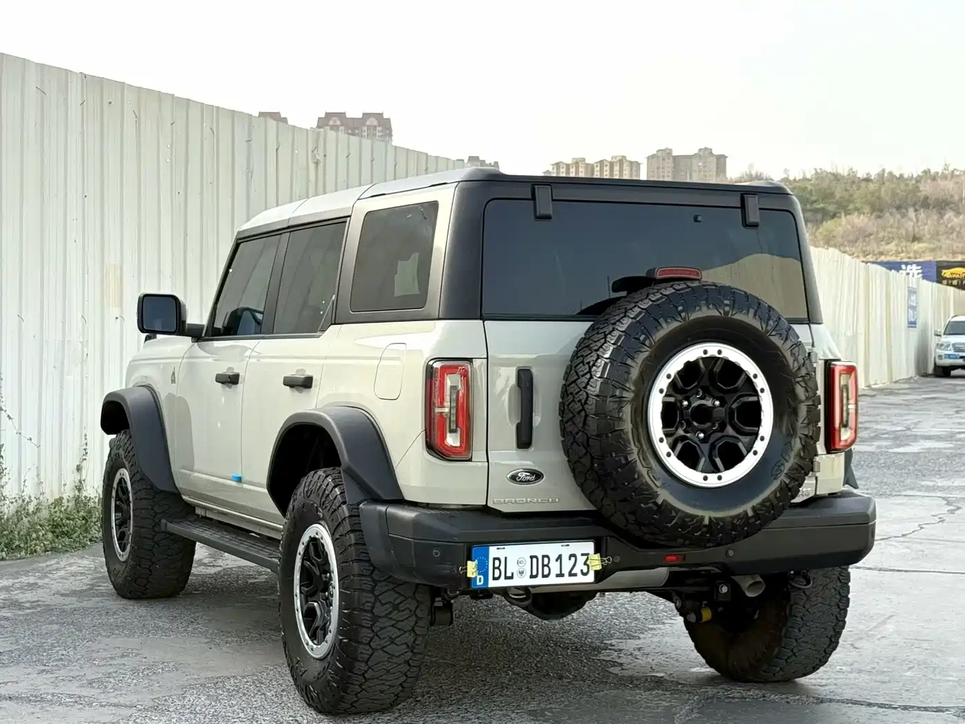 Фото 9 - Ford Bronco