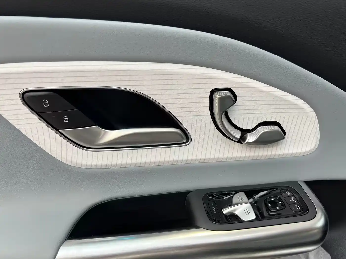 Mercedes-Benz CLA New Energy 2025 300L Dynamic Version фото 12