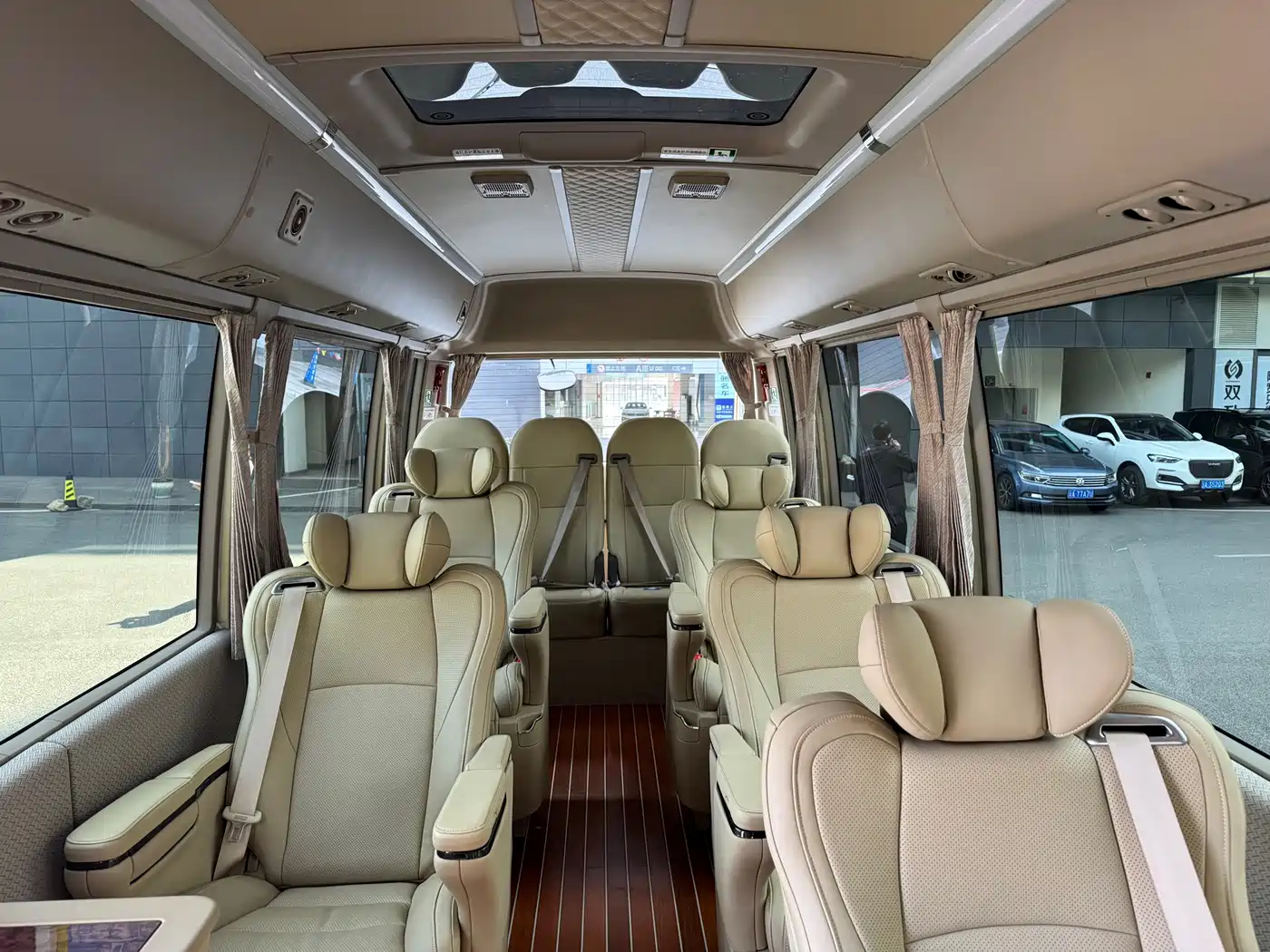 Toyota Coaster 2019 4.0L Luxury Vehicle GRB53L-ZCMEK 20-seater 9GR фото 12