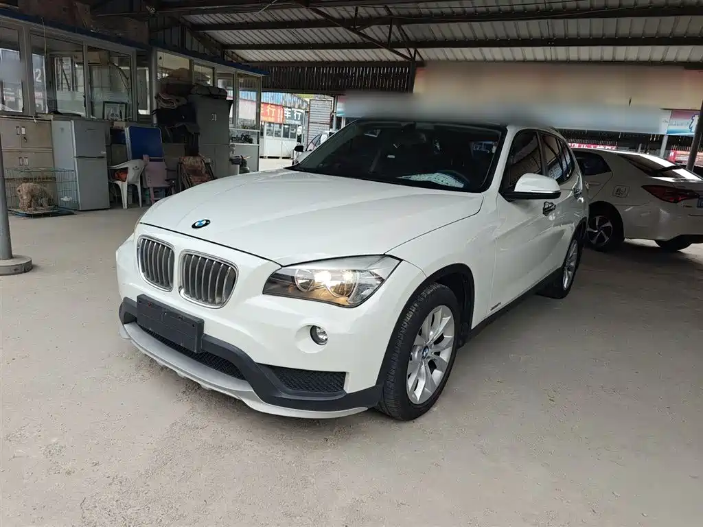 BMW X1 2014 sDrive18i Fashion Edition