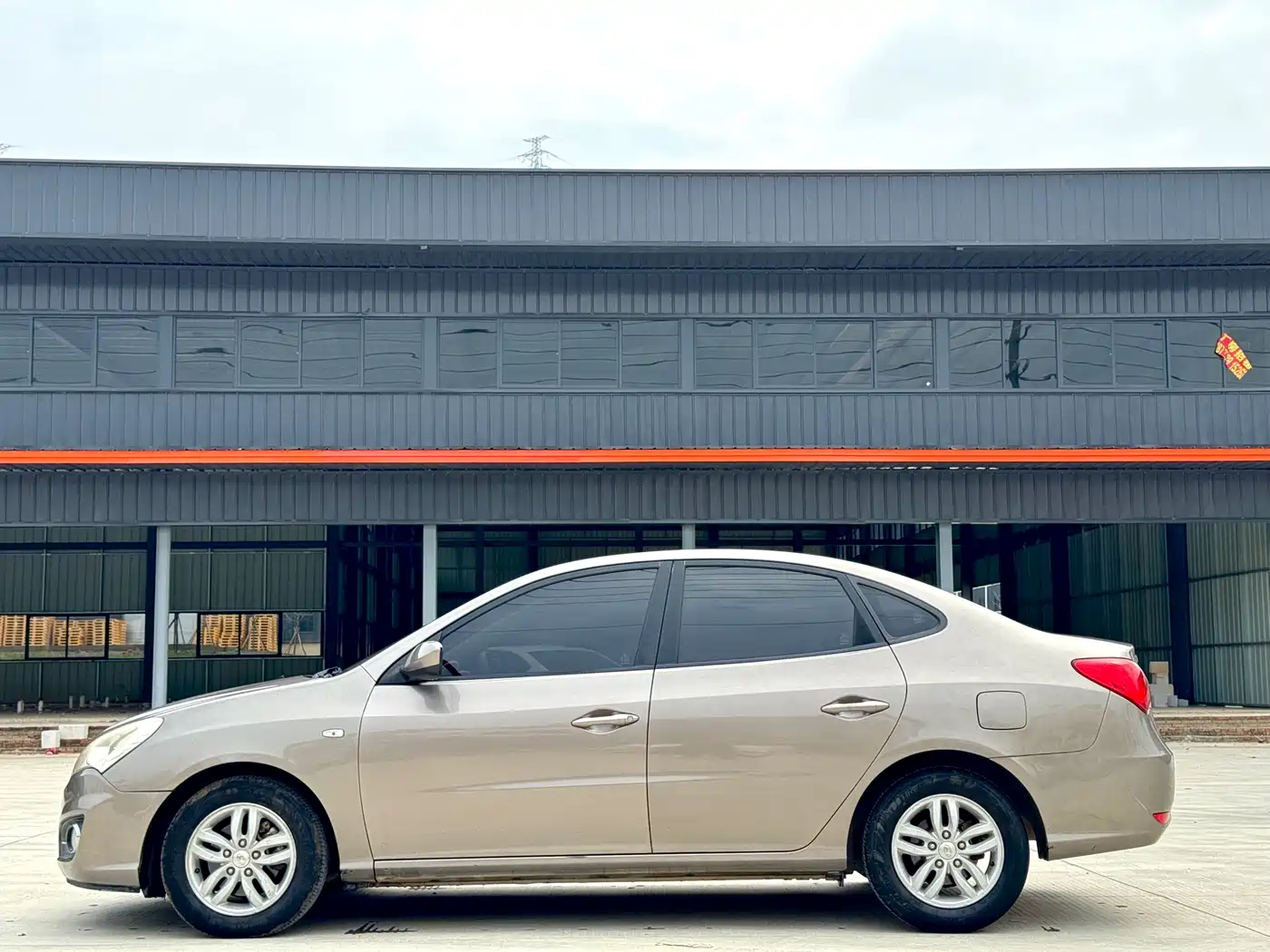 Hyundai Elantra 2011 1.6L Automatic Comfort фото 4