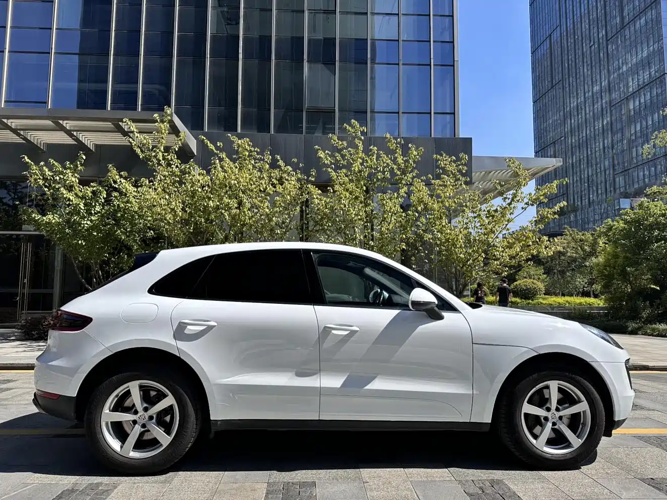 Porsche Macan 2017 Macan 2.0T фото 7