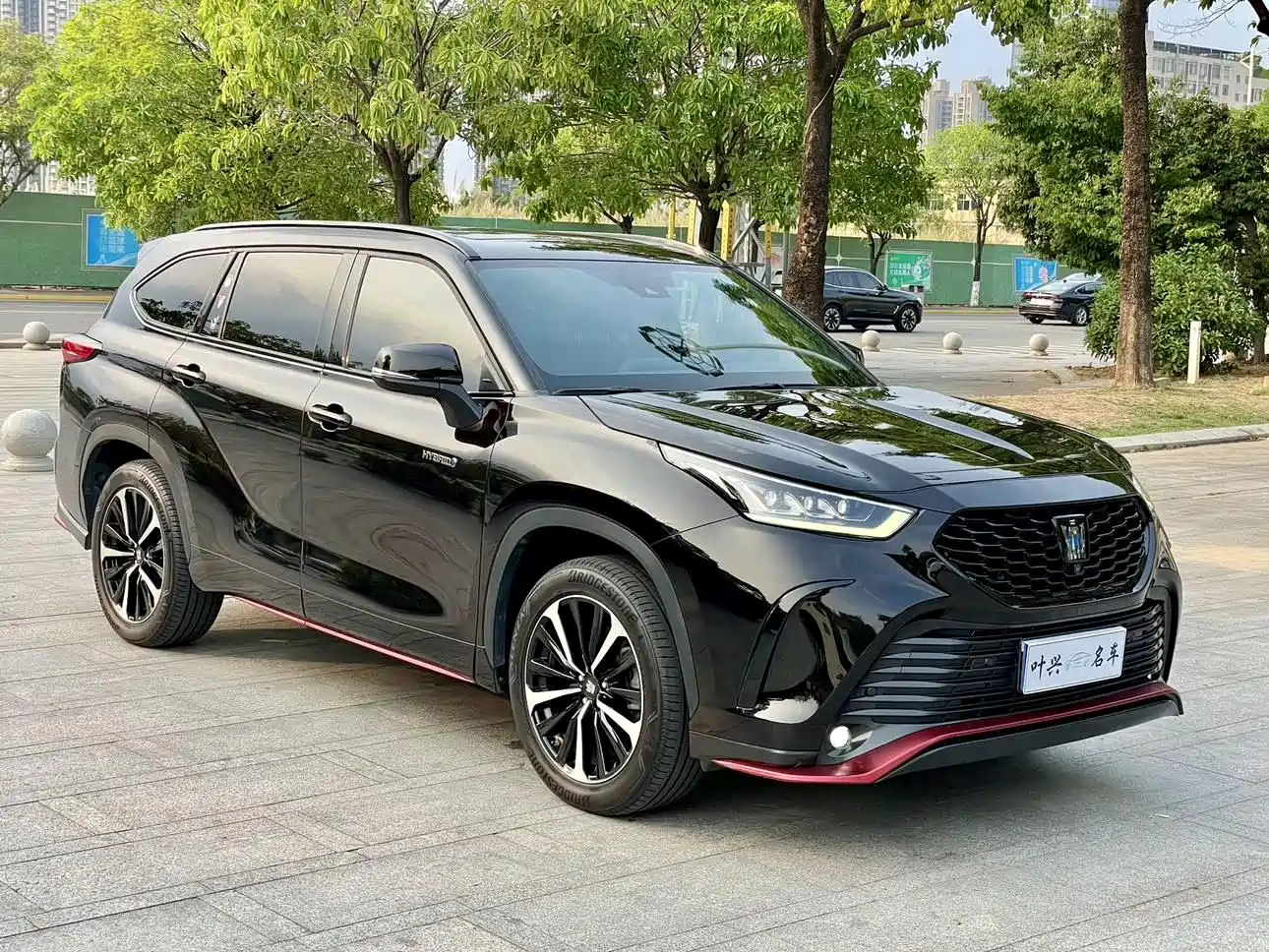 Toyota Crown Kluger 2022 2.5L HEV 4WD Flagship Edition фото 3