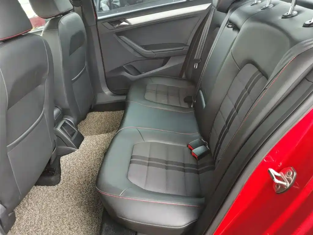 Volkswagen Jetta 2015 1.4TSI Auto Sport фото 17