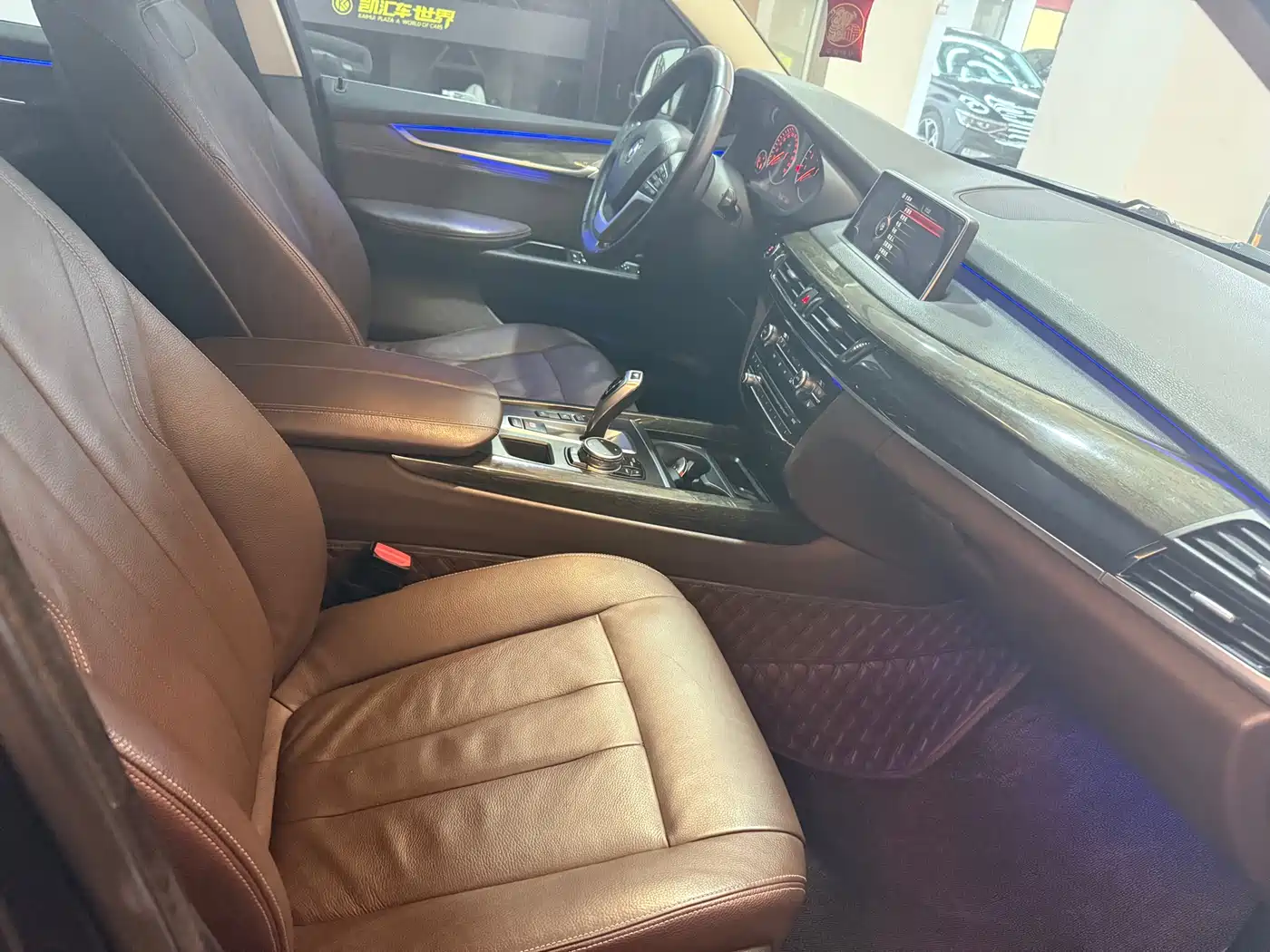 BMW X5 (Import) 2014 xDrive35i Leading фото 13