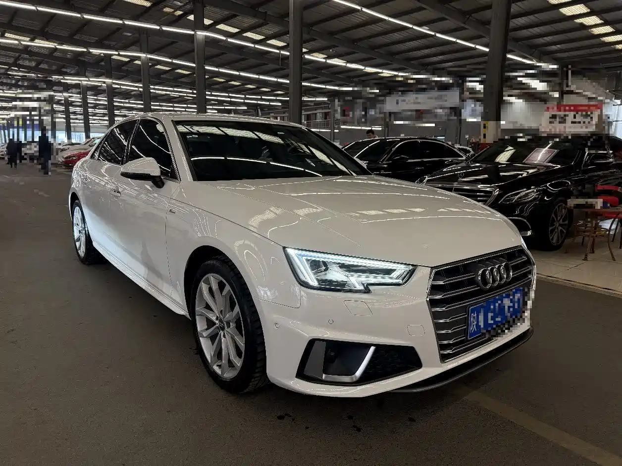 Audi A4L 2019 40 TFSI Fashion (China VI) фото 3