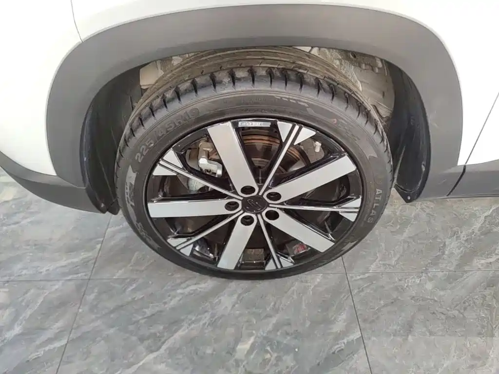Geely ICON 2024 2023 Model 1.5TD Chocolate Deluxe Edition