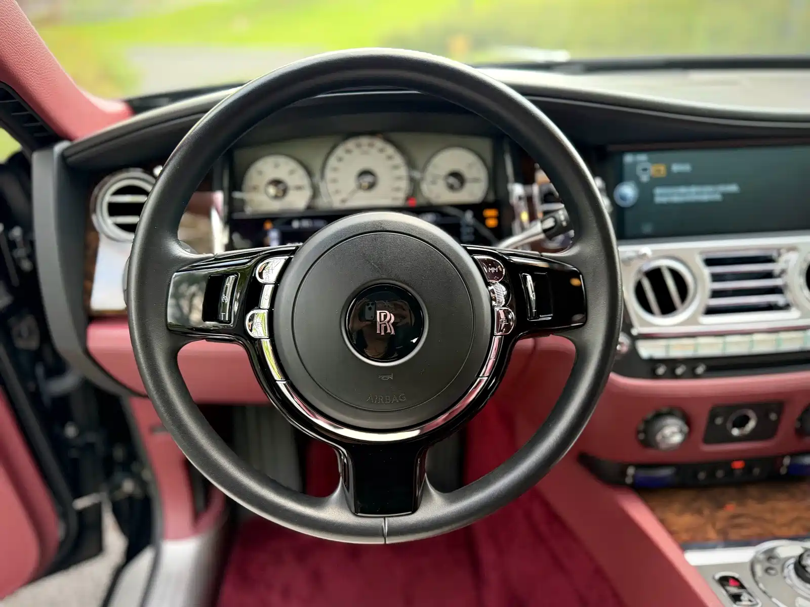 Фото 12 - Rolls-Royce Ghost
